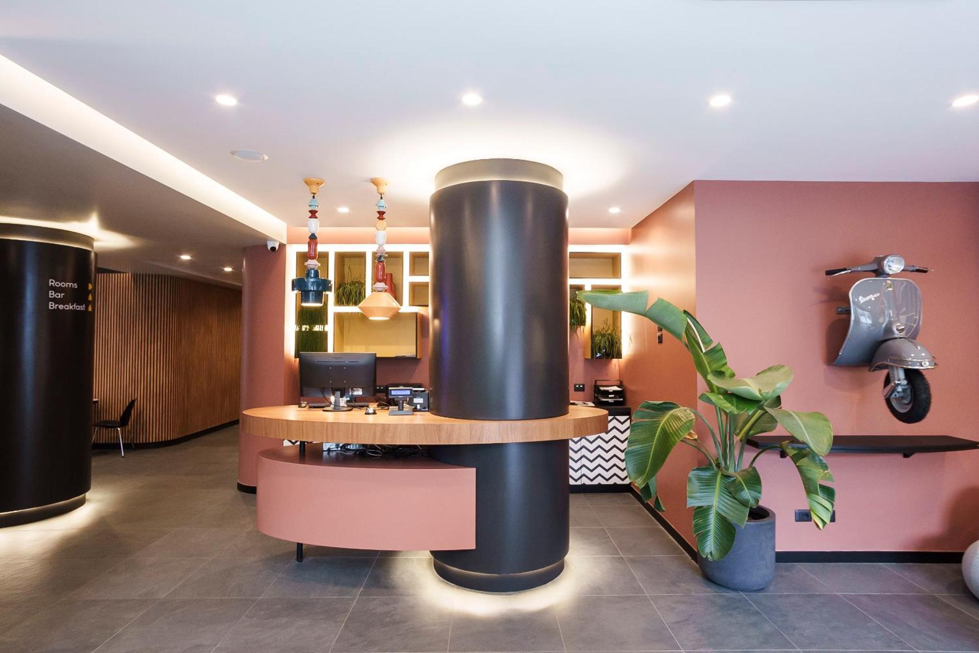 Aparthotel Colombo Roma Bagian luar foto