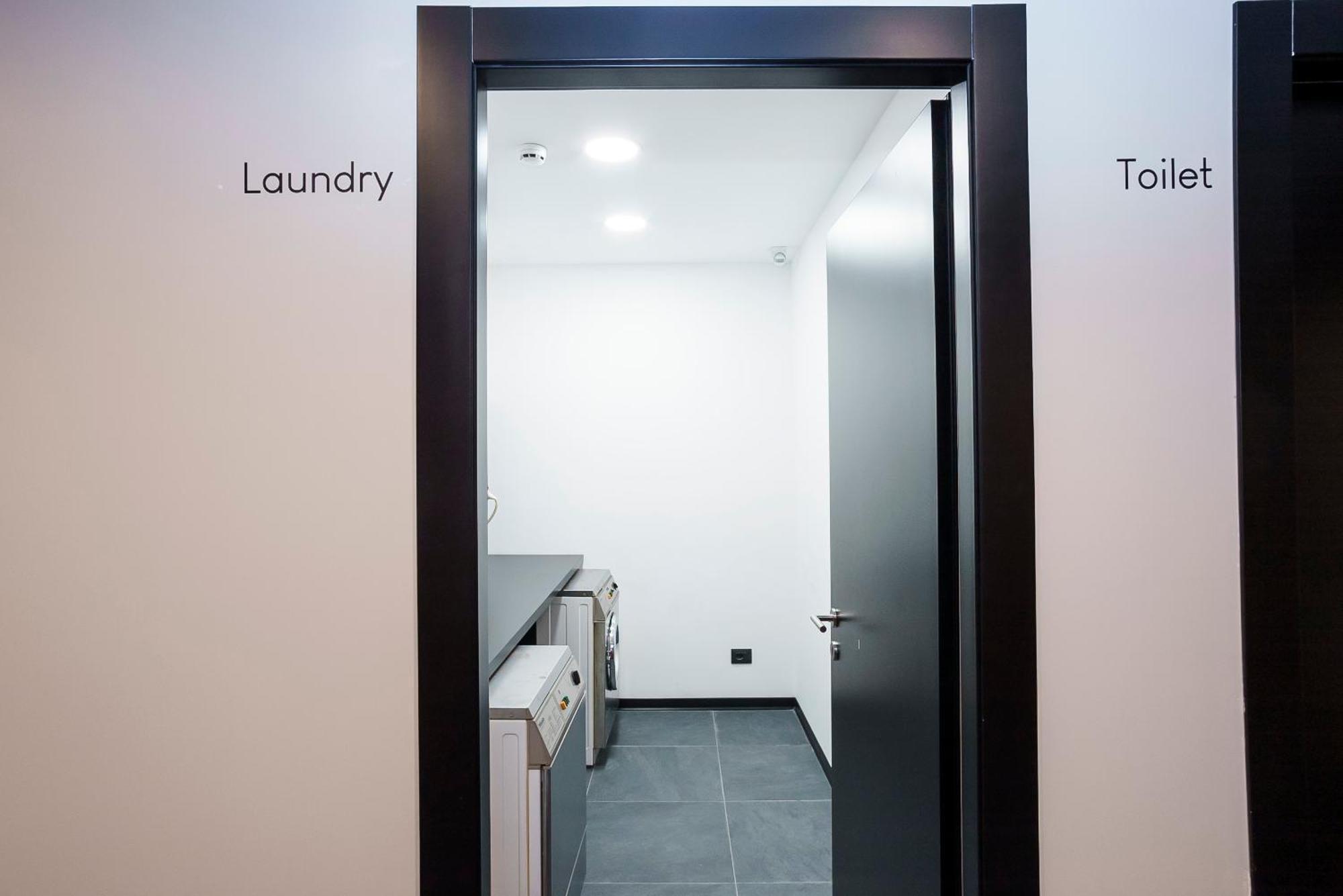 Aparthotel Colombo Roma Bagian luar foto