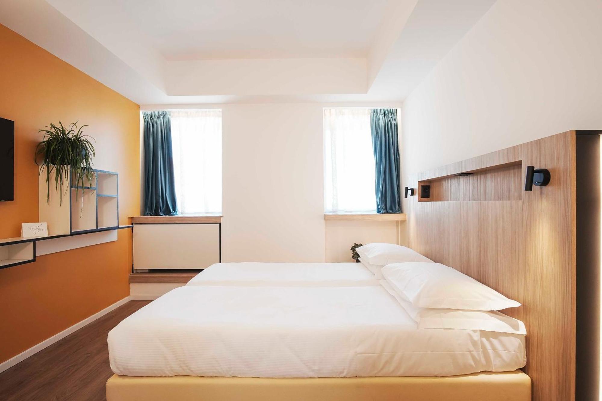 Aparthotel Colombo Roma Bagian luar foto