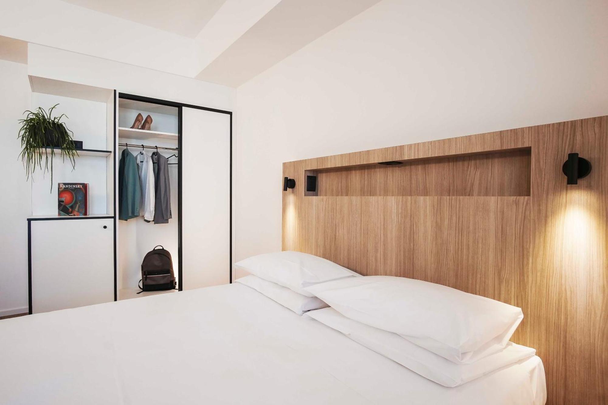 Aparthotel Colombo Roma Bagian luar foto